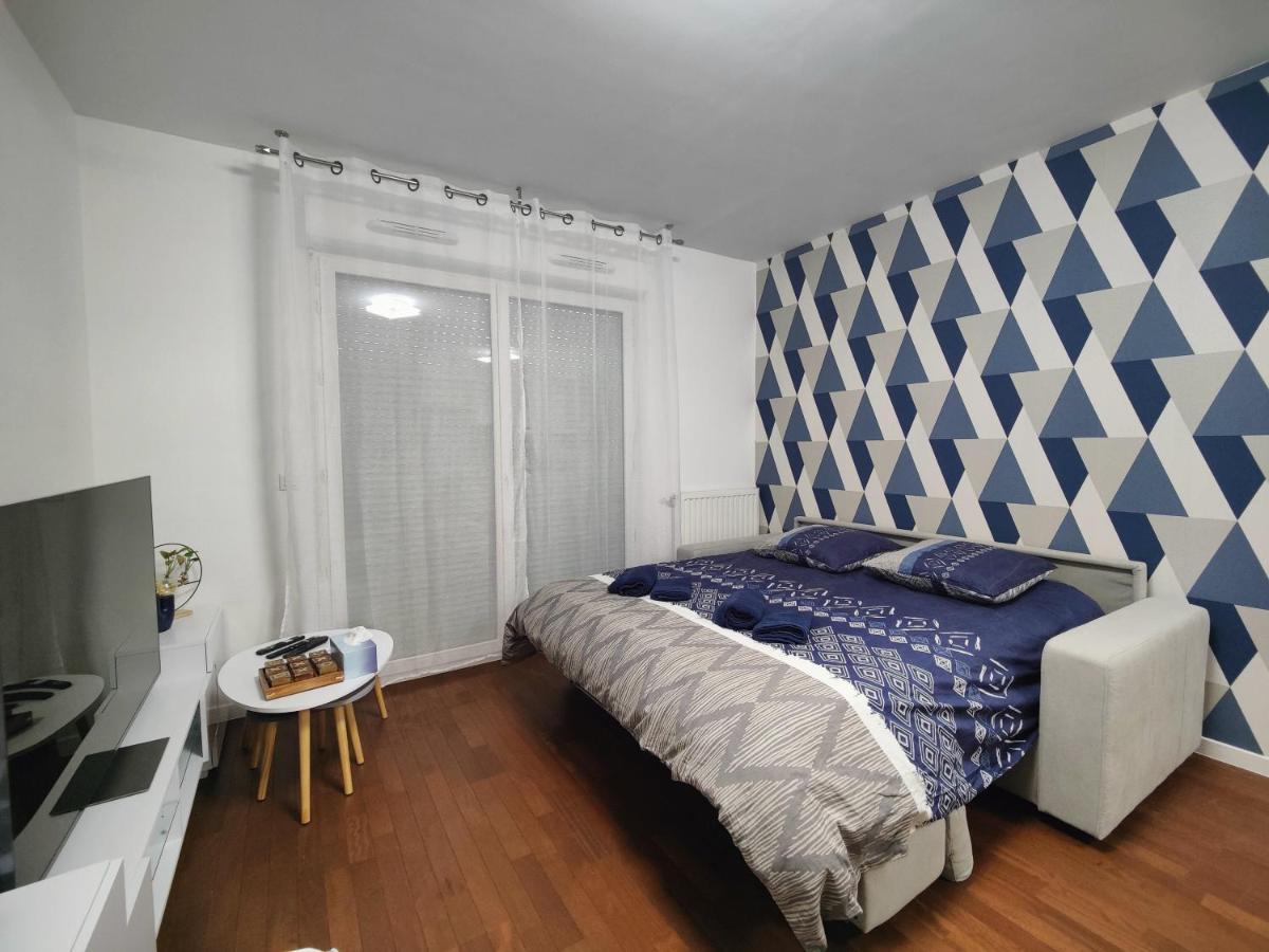 Quietstay 20' Paris, Connected Home Avec Terrasse Massy  Exterior foto